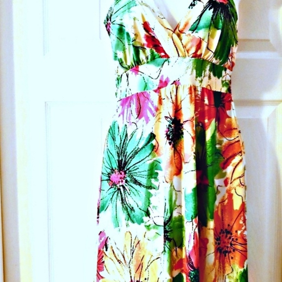 PRETTY YOUNG THING Dresses & Skirts - FAIRLY NEW PRETTY YOUNG THING DRESS